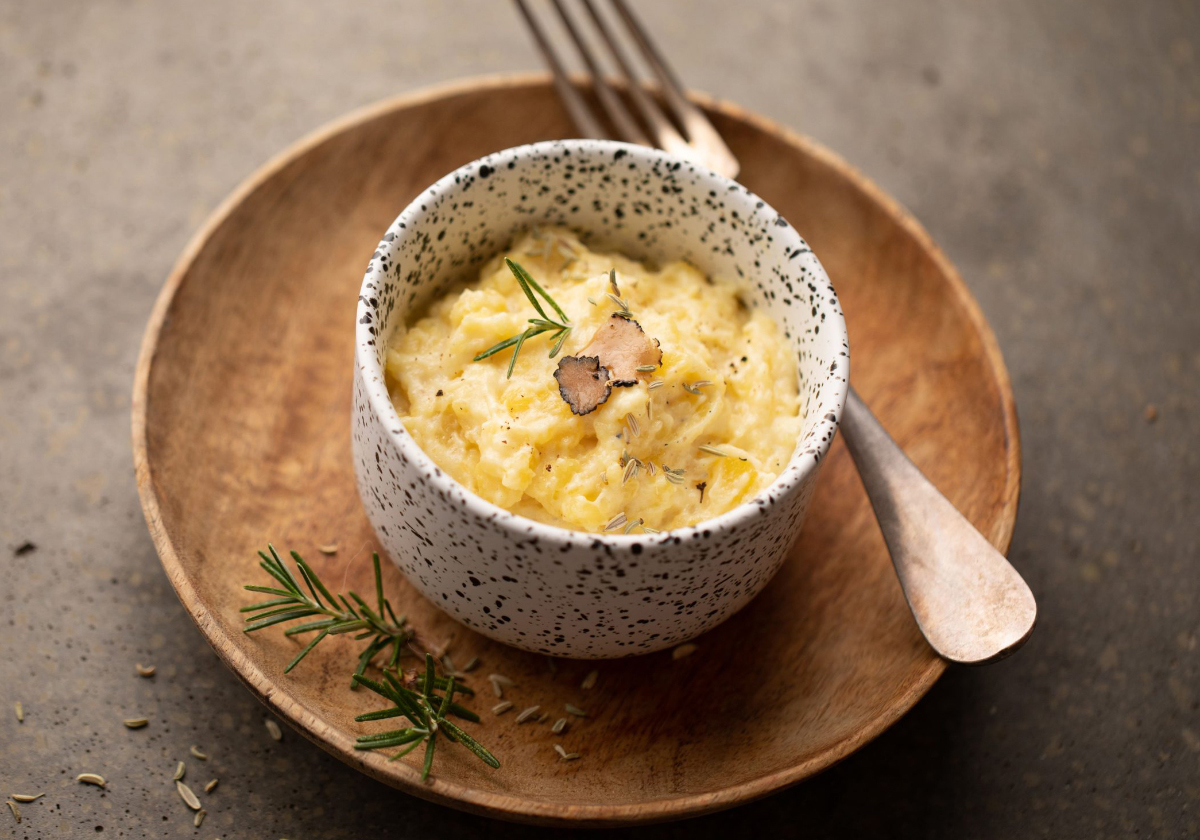 Mashed potato with truffle