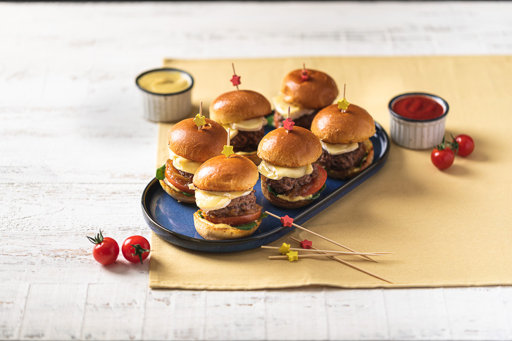 Mini-Burger mit geschmolzenem Roucoulons